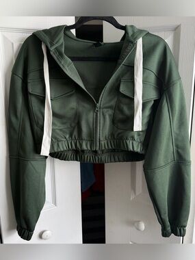 BDG Urban Outfitters Green Cropped Zip-Up Bomber Hoodie